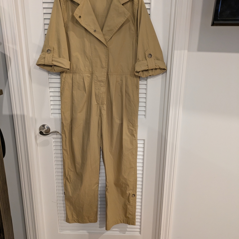 Banana Republic Tan Jumpsuit Size XS. Good For Size S And M. - Picture 3 of 4